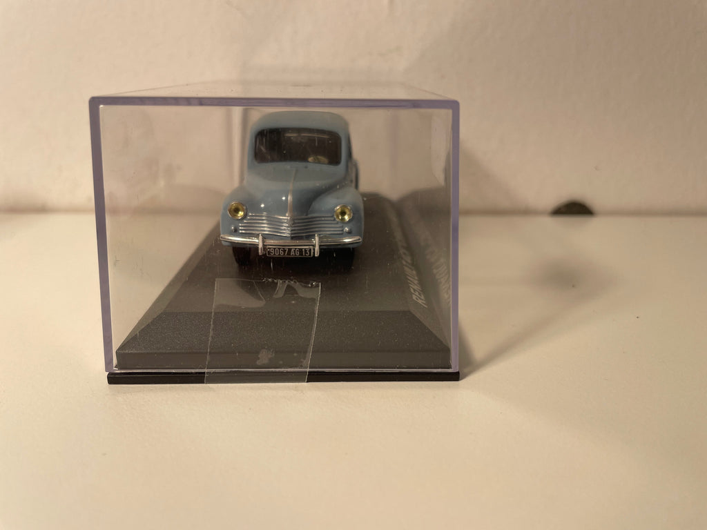 Renault 4 CV gris - Publicidad sobre el betún ABEILLE