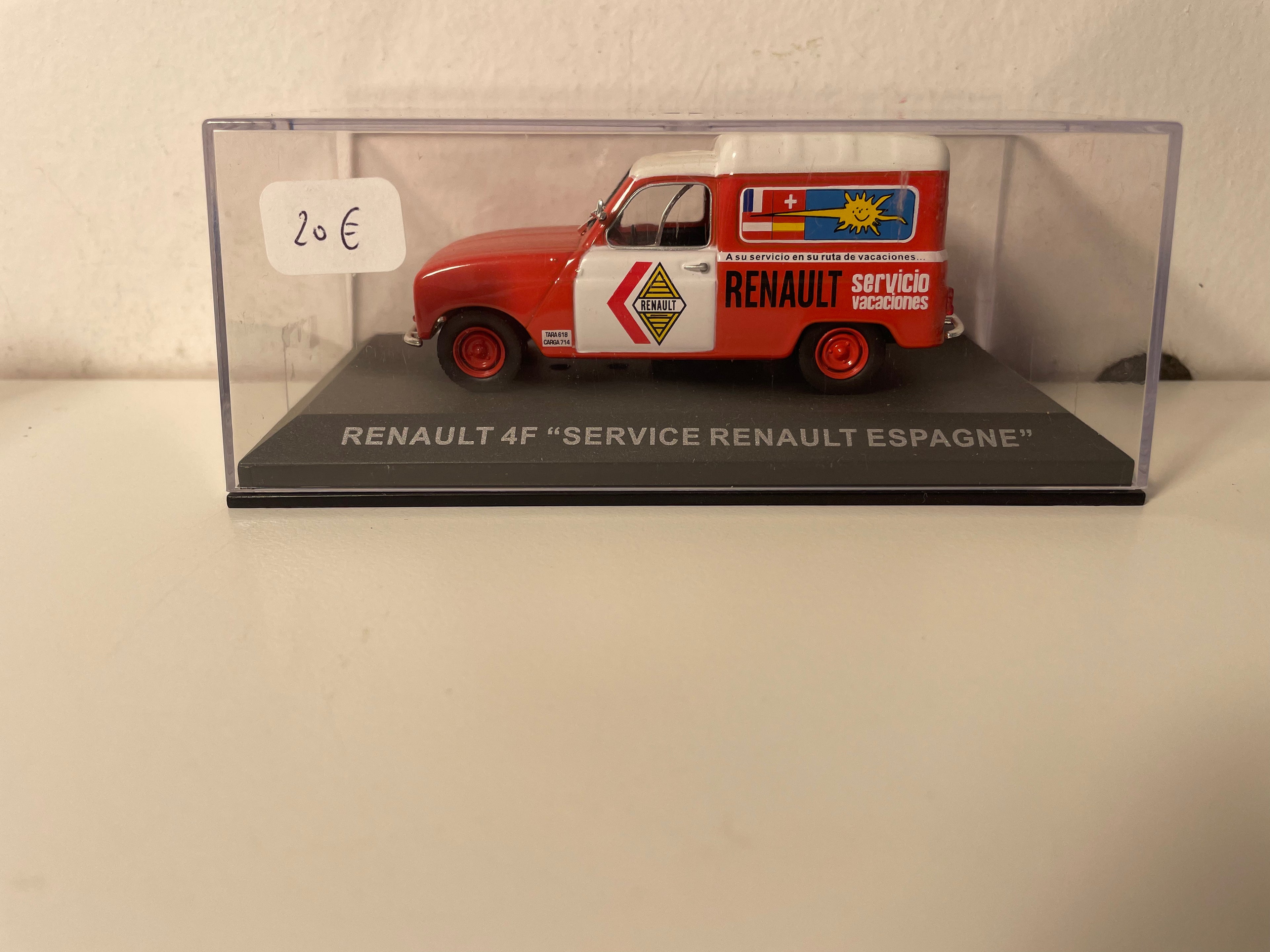 Renault 4F "Servicio Renault España"