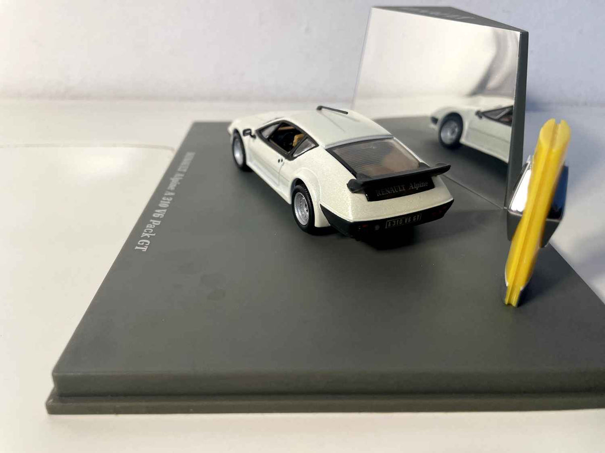 Renault Alpine A310 V6 Pack GT beige clair?? (coffret boite rectangle) - Universal Hobbies