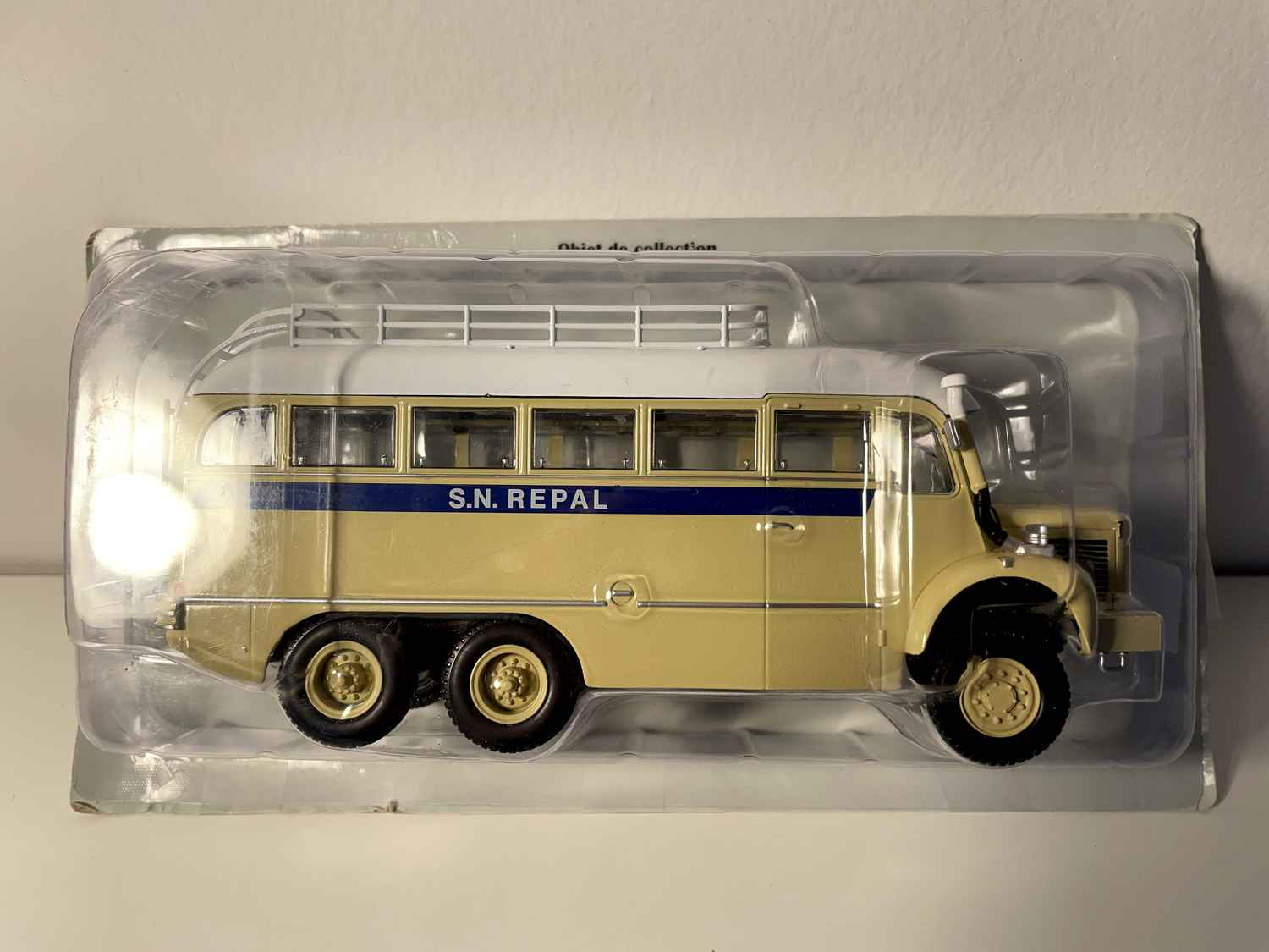 Auto Berliet GBC 8 M 6x6 brong an wäiss S.N. REPAL - Sammlung Hachette