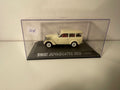 Renault Juvaquatre kremowy kombi z 1949 roku