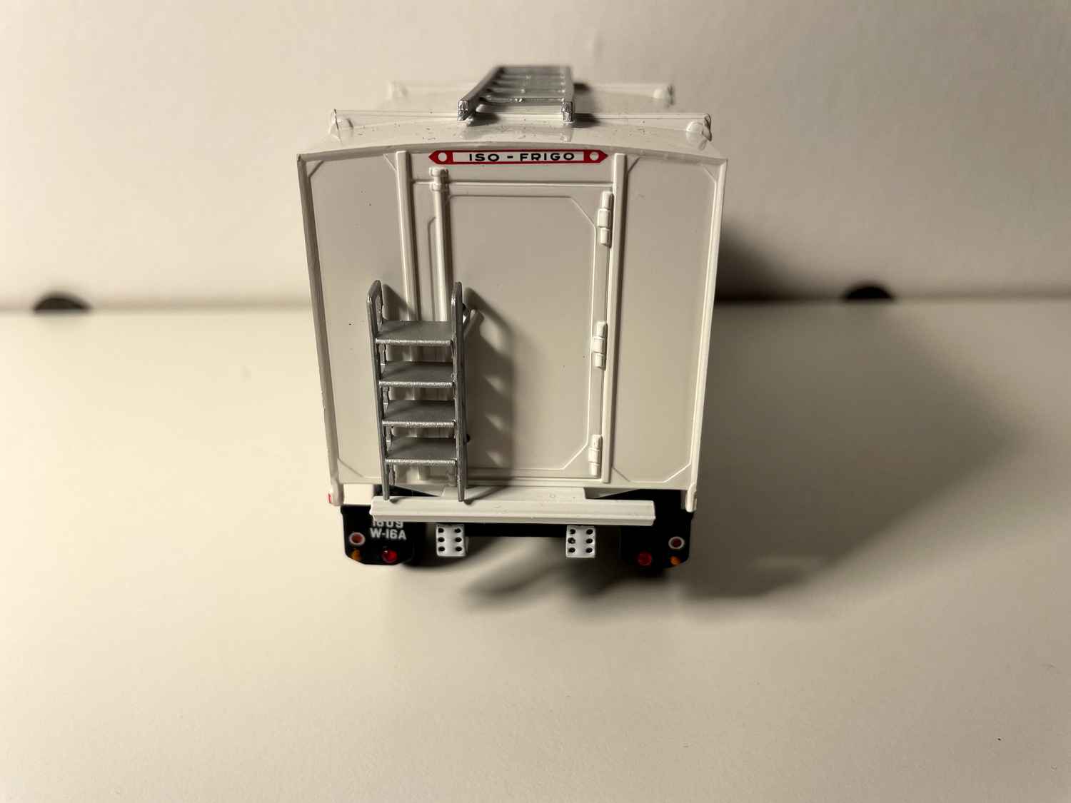 Chłodnia Berliet La Gazelle GBC 8 M biała ISO-FRIGO (z blistrami i pudełkiem)