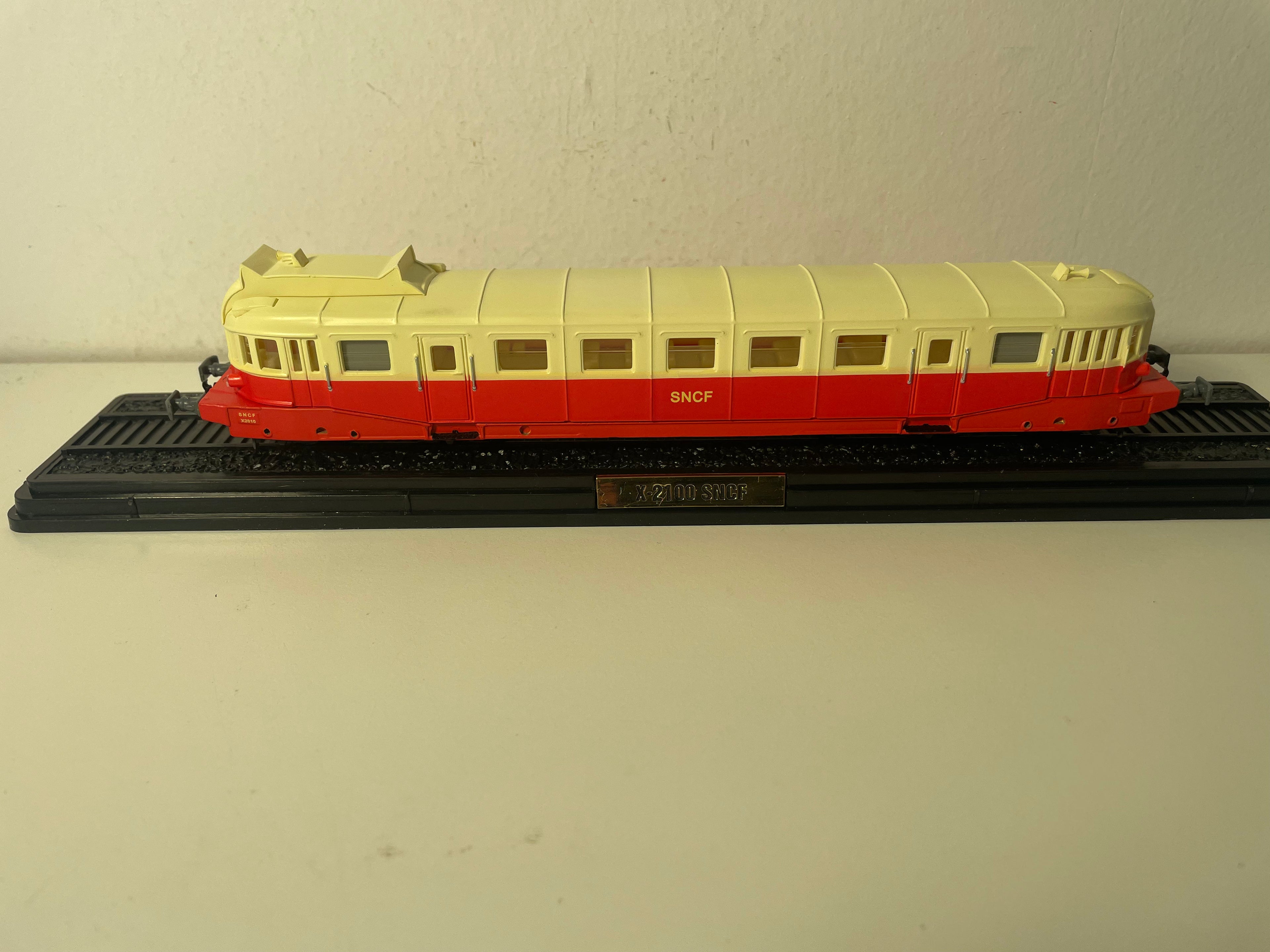 Autorail (micheline) Renault VH de 1933 (Échelle HO - 1/87ème)