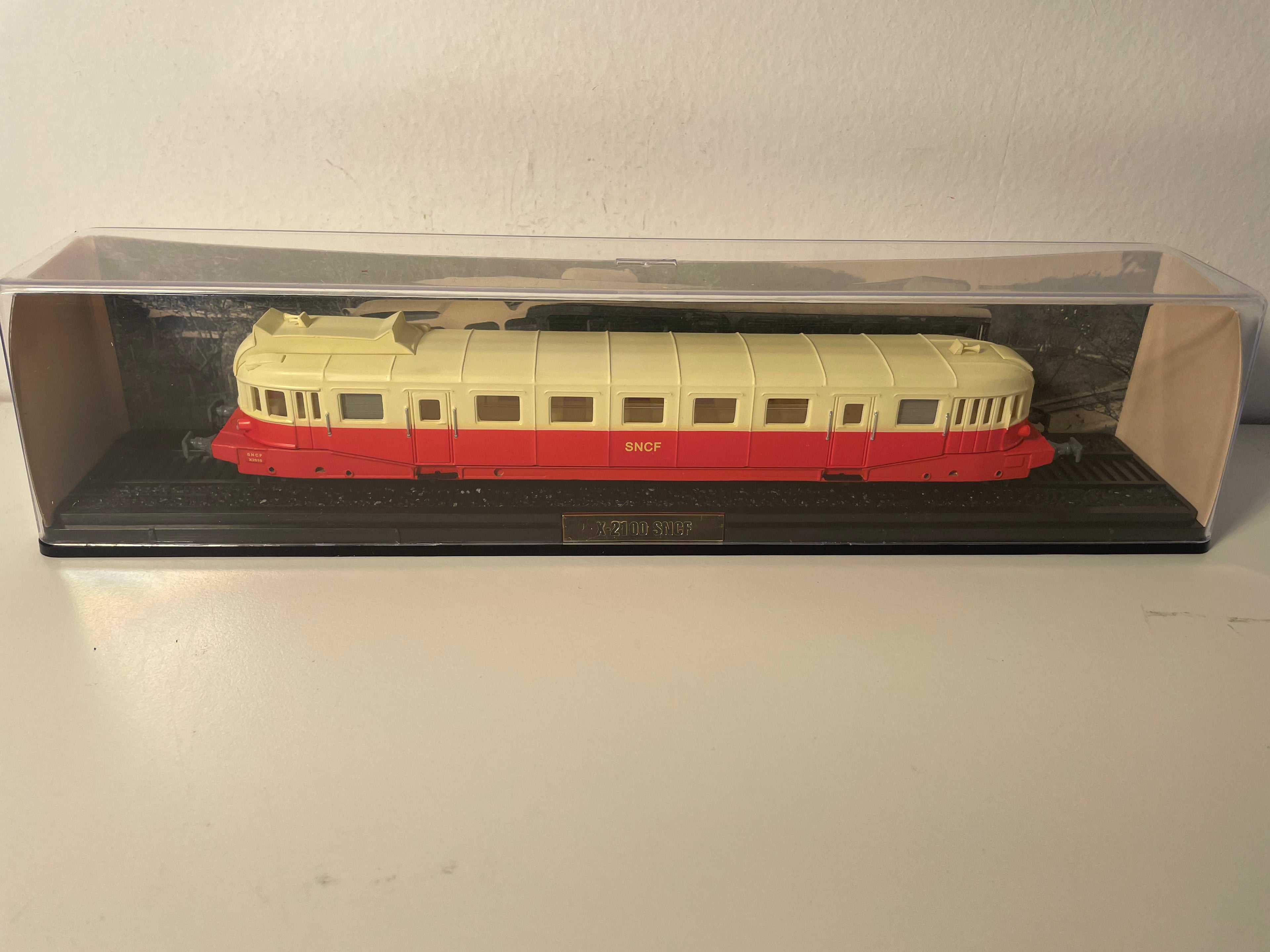 Autorail (micheline) Renault VH de 1933 (Échelle HO - 1/87ème)