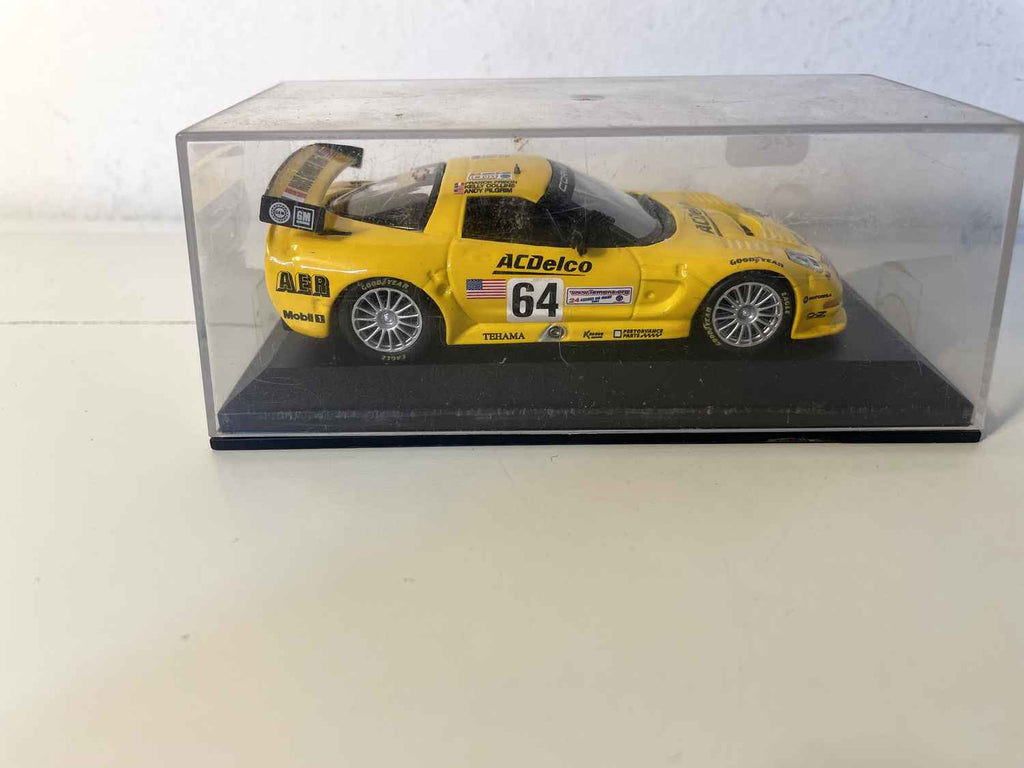 Giel Corvette C5R Nummer 64 (24 Stonnen Le Mans 2002)