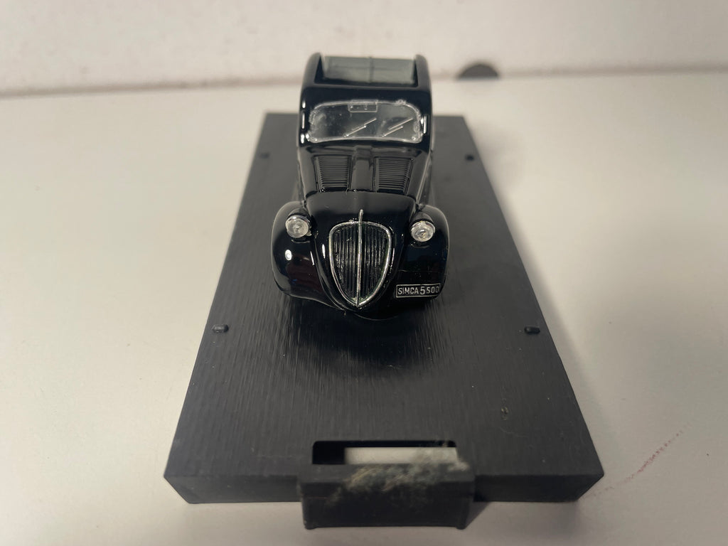 Simca 5 noire Aperta de 1956 - BRUMM référence R176-02