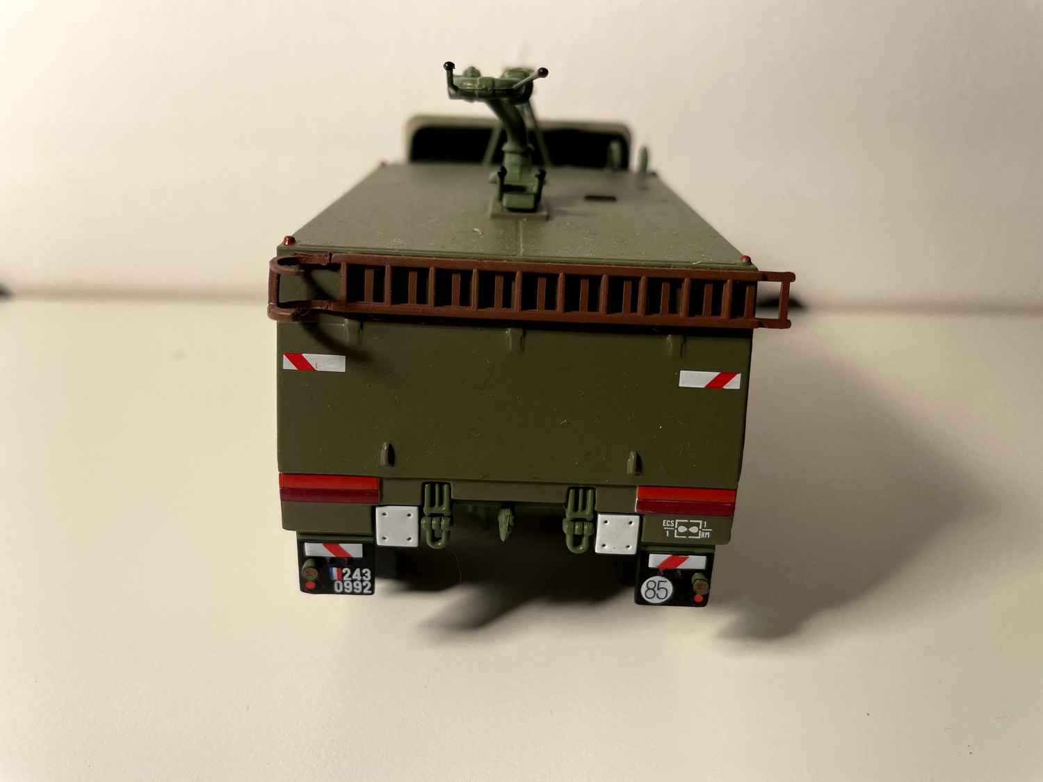 Militarny camion Berliet GBC 8 KT wóz pompowo-mieszany