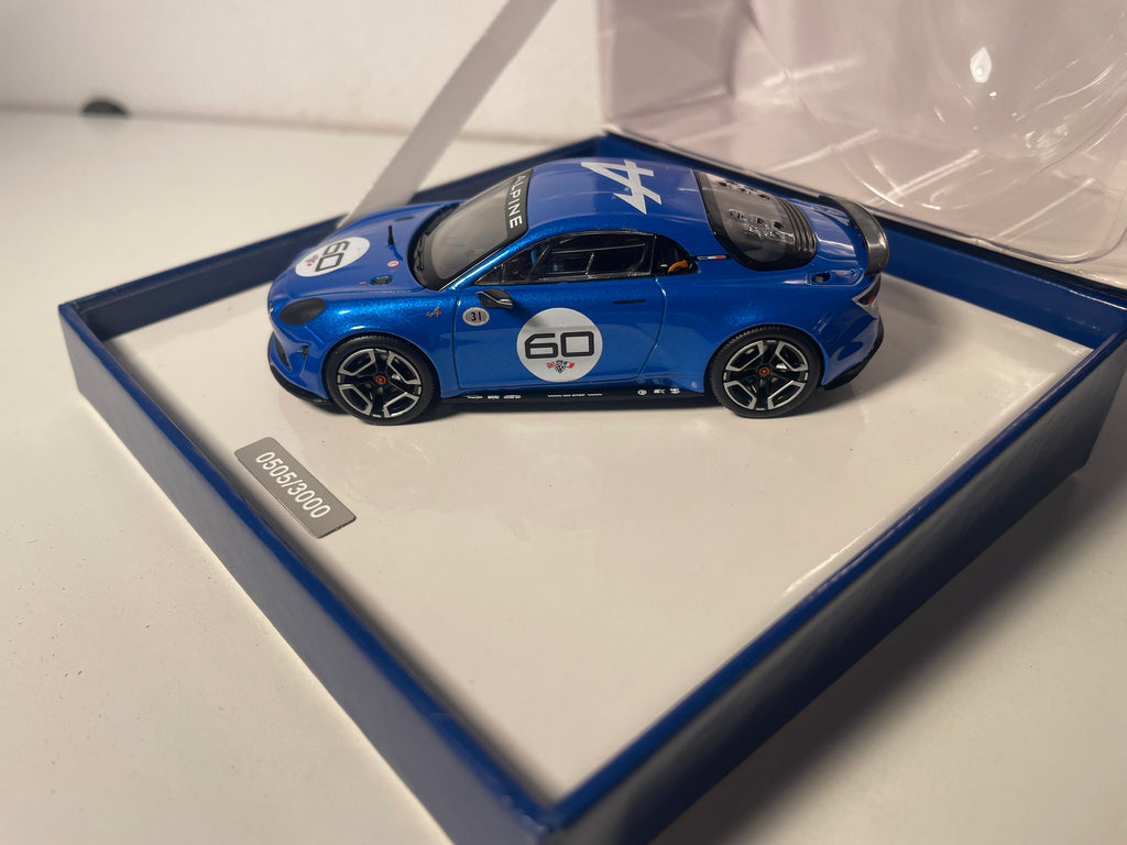 Renault Alpine Célébration bleue de 2015 (Concept Car) pour les 60 ans de la marque - NOREV