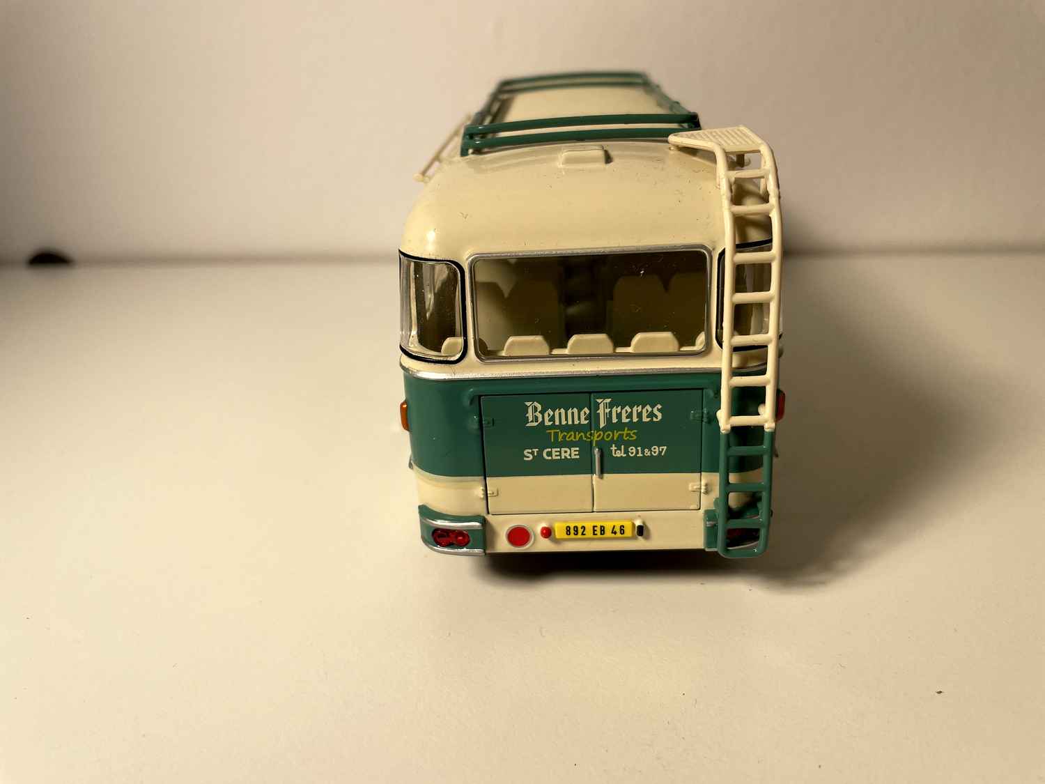 Autobus Berliet PLA 5 CS (feelt eng rétroviseur)