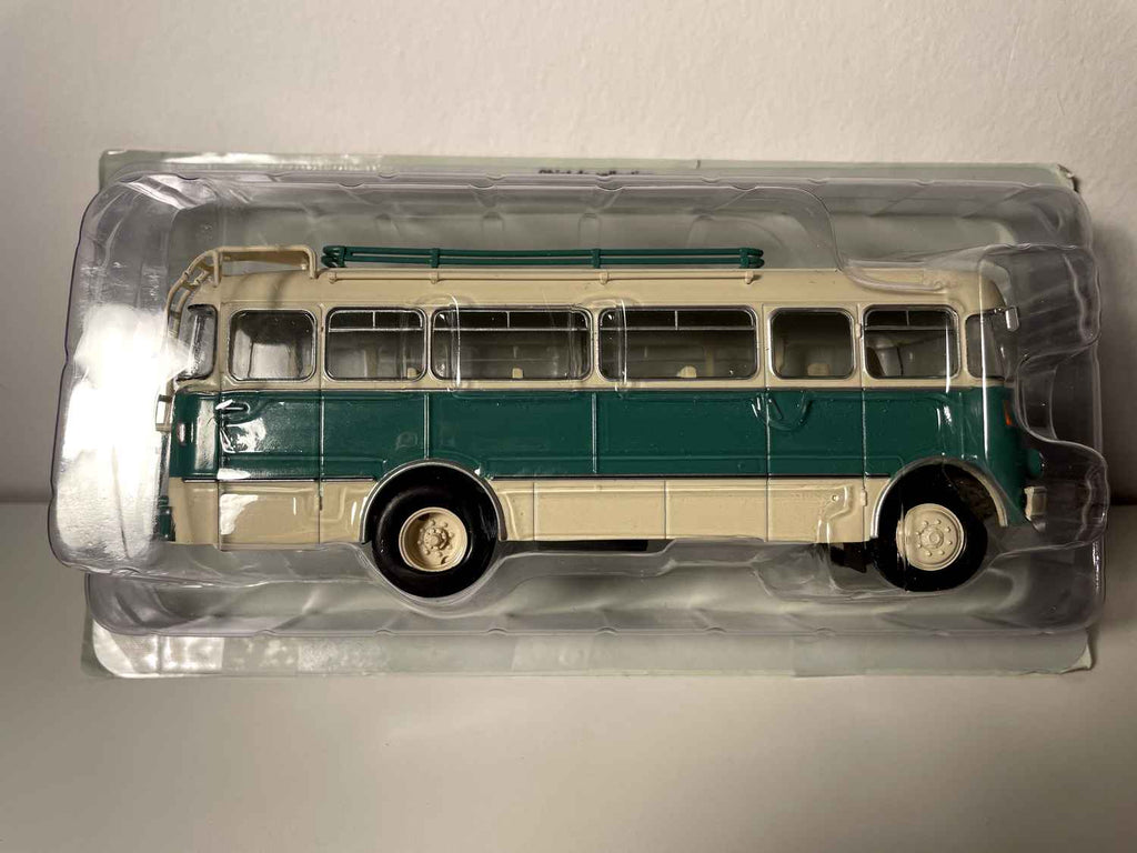 Autobus Berliet PLA 5 CS (feelt eng rétroviseur)