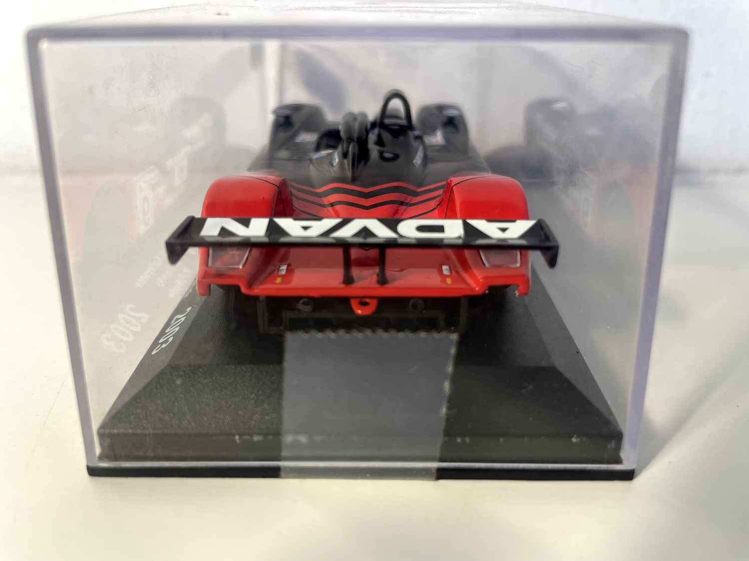 Dome S101 czarno-czerwony numer 9 (24-godzinny wyścig Le Mans 2003)