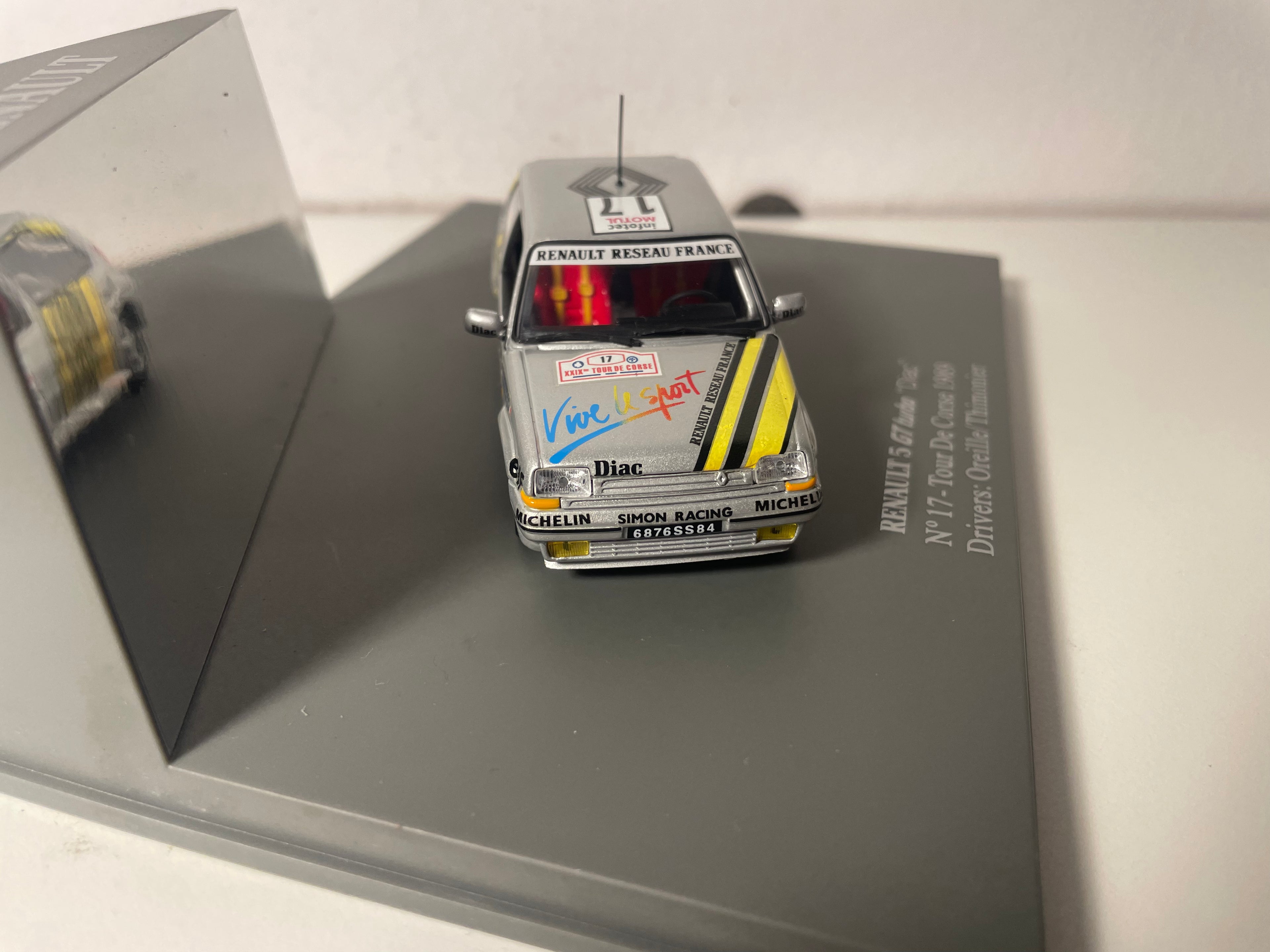 Renault 5 GT Turbo "Diac" grise et jaune numéro 17 - Tour de Corse 1989 - NOREV (coffret boite rectangle)