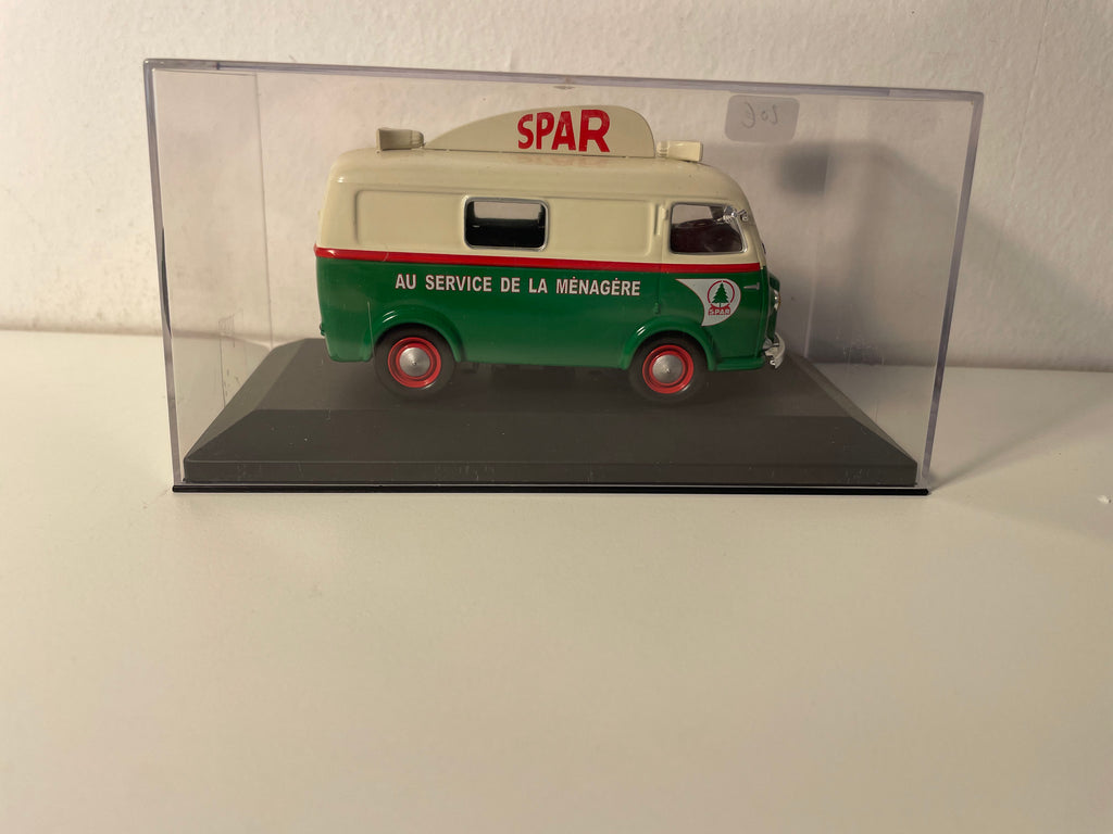 Peugeot D3A Grün und Beige - Werbung für SPAR Geschäfte