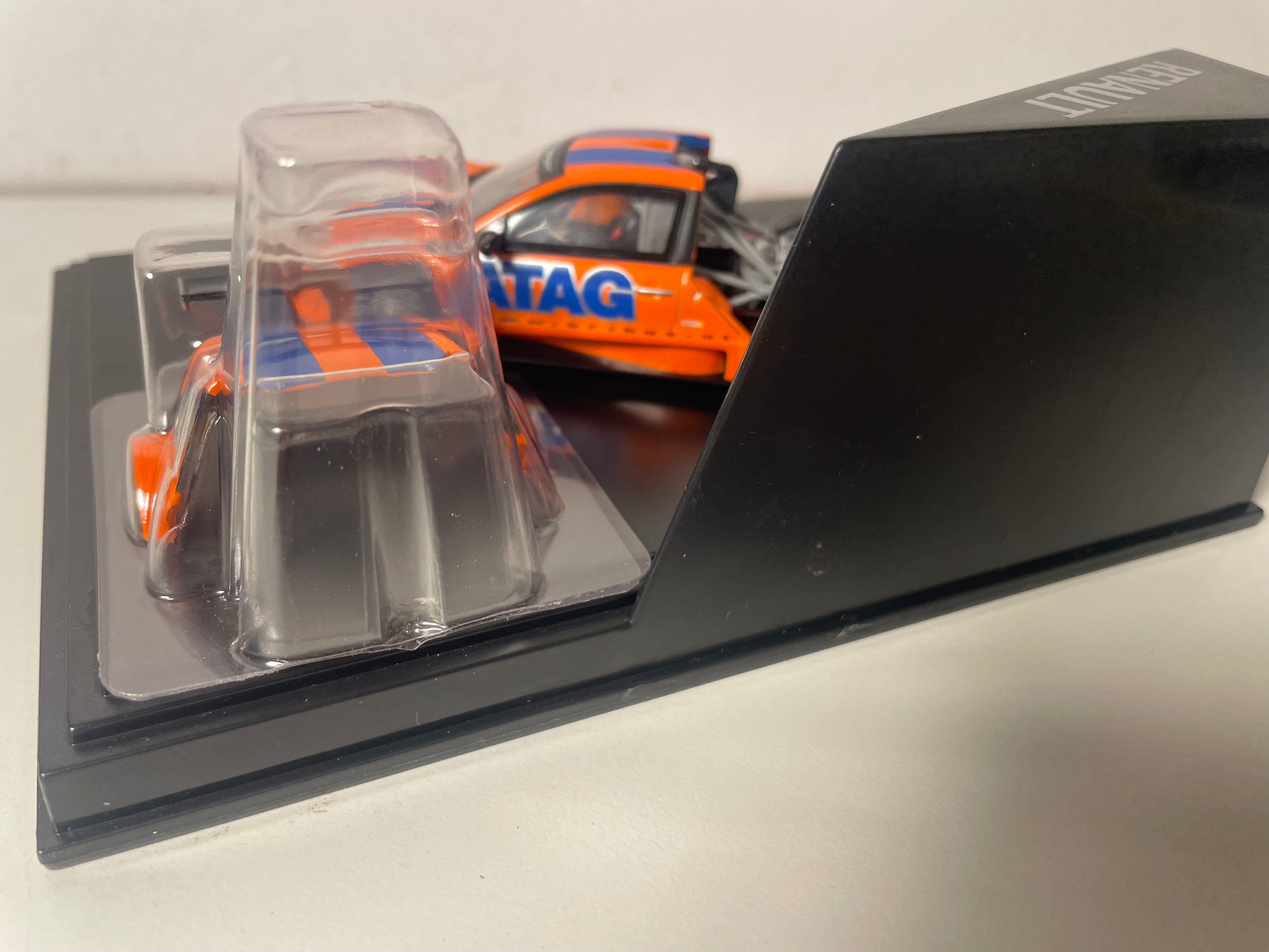 Mégane Trophy orange et bleue - NOREV (coffret boite rectangle)