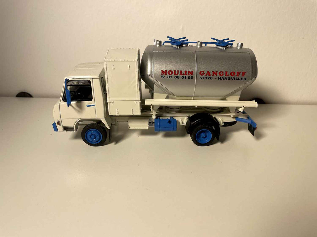 Berliet 20 K Bread Truck Gangloff Mill - Hachette Collection