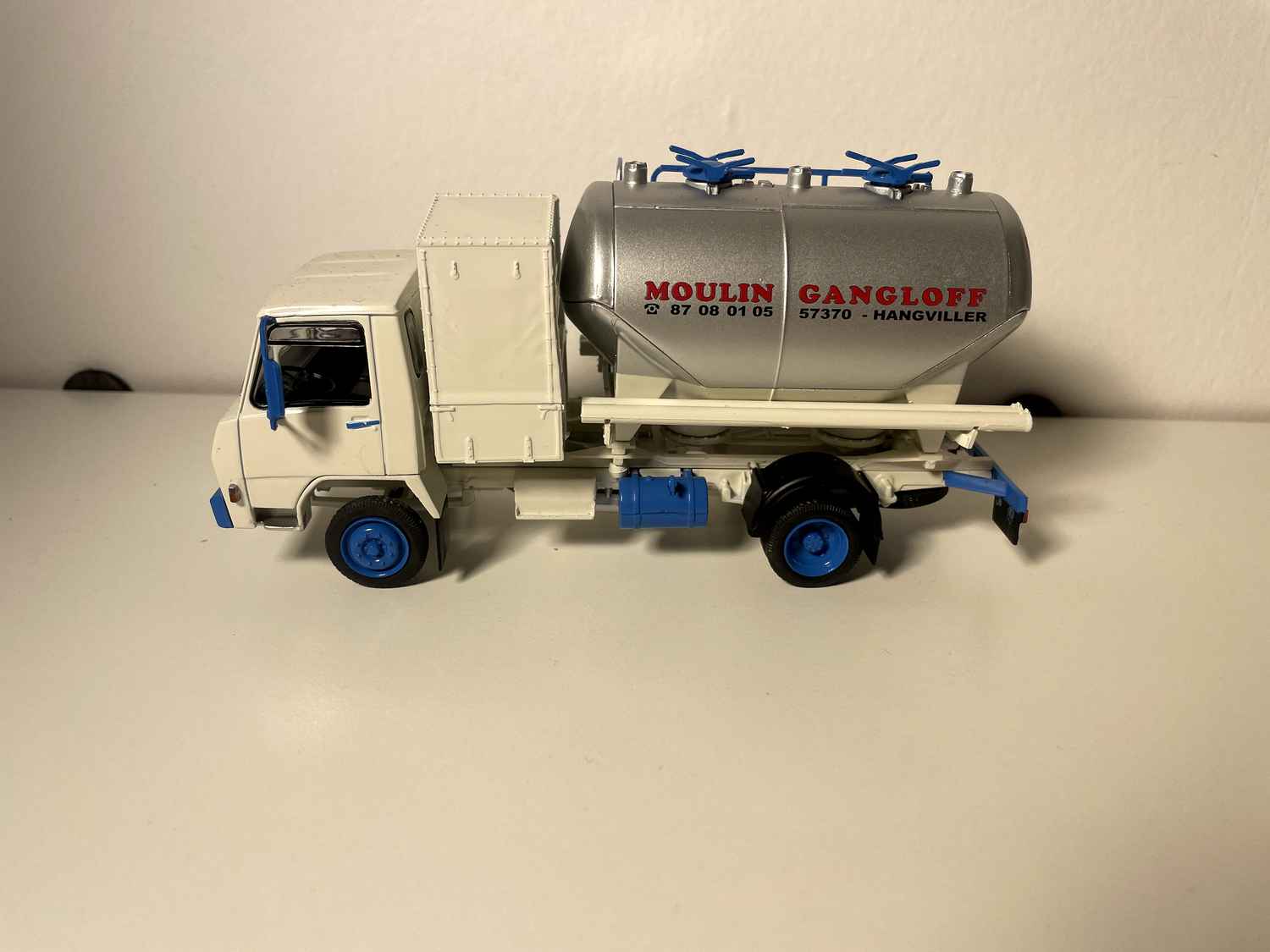 Camion Berliet 20 K Minotier moulin Gangloff - Collection Hachette