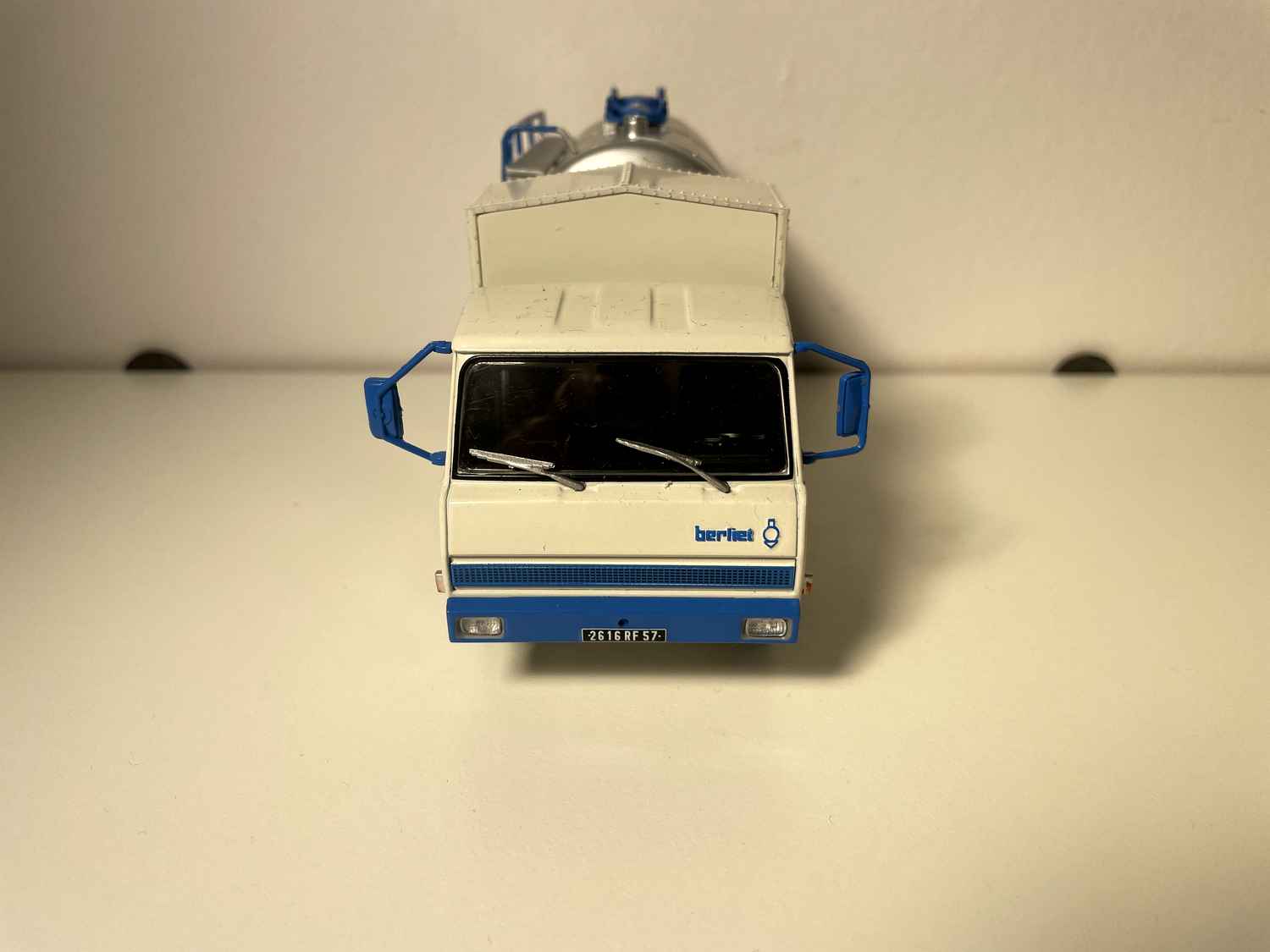 Camion Berliet 20 K Minotier moulin Gangloff - Collection Hachette