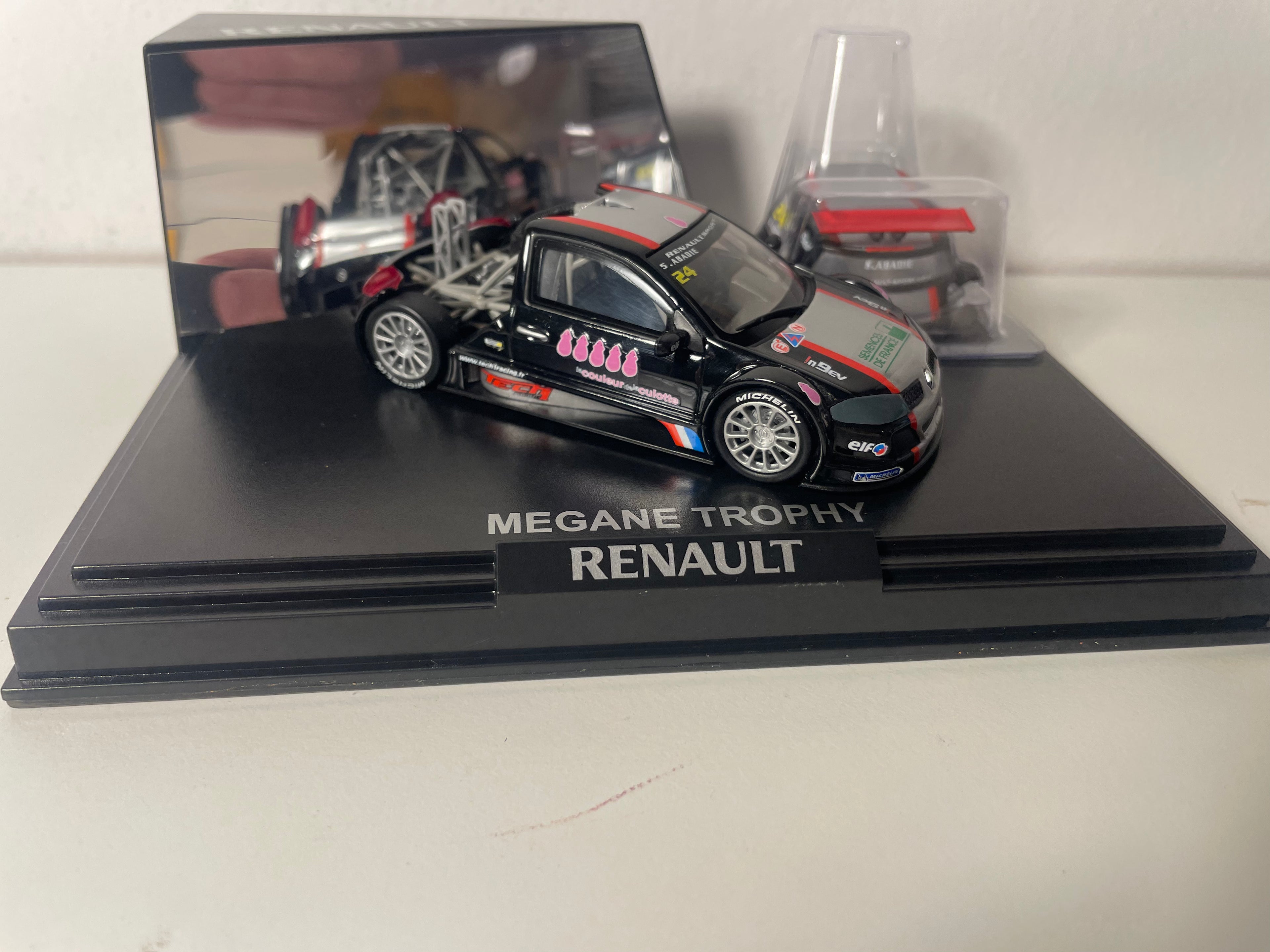 Mégane Trophy nera e grigia (scatola rettangolare) - Scatola N°2 - NOREV