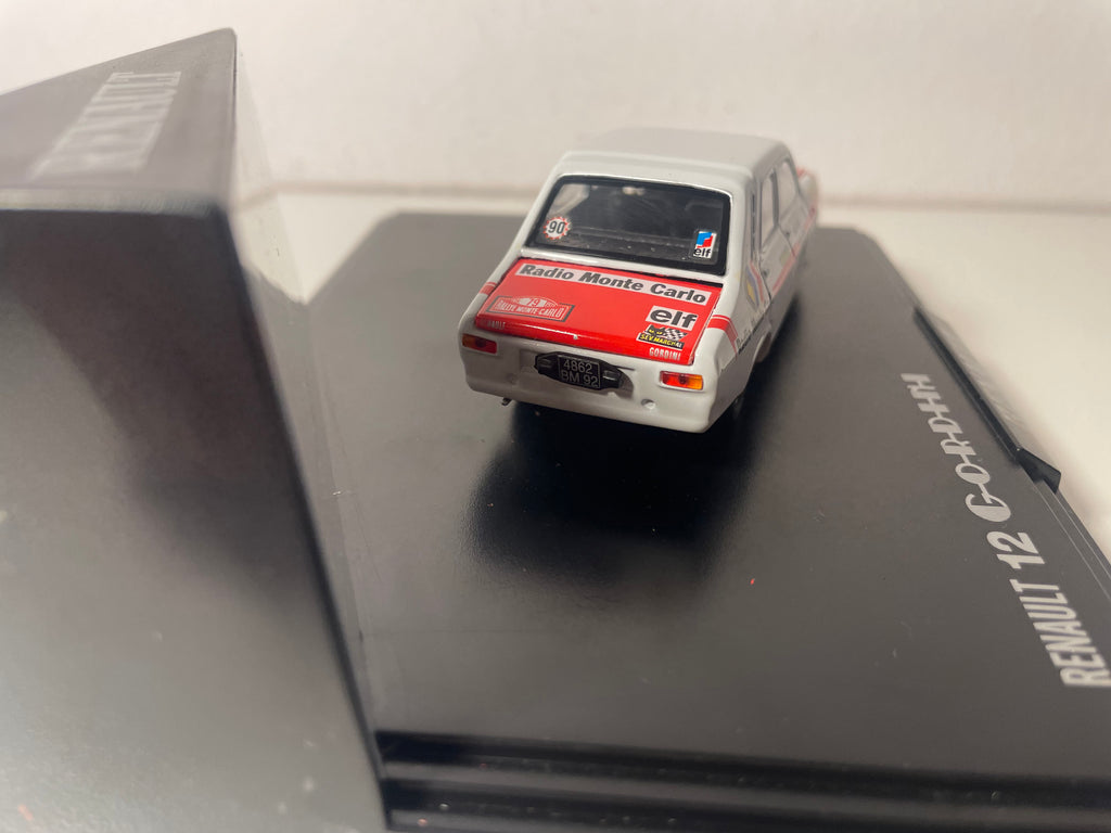 Renault 12 Gordini blanche et rouge numéro 79 (coffret boite rectangle)