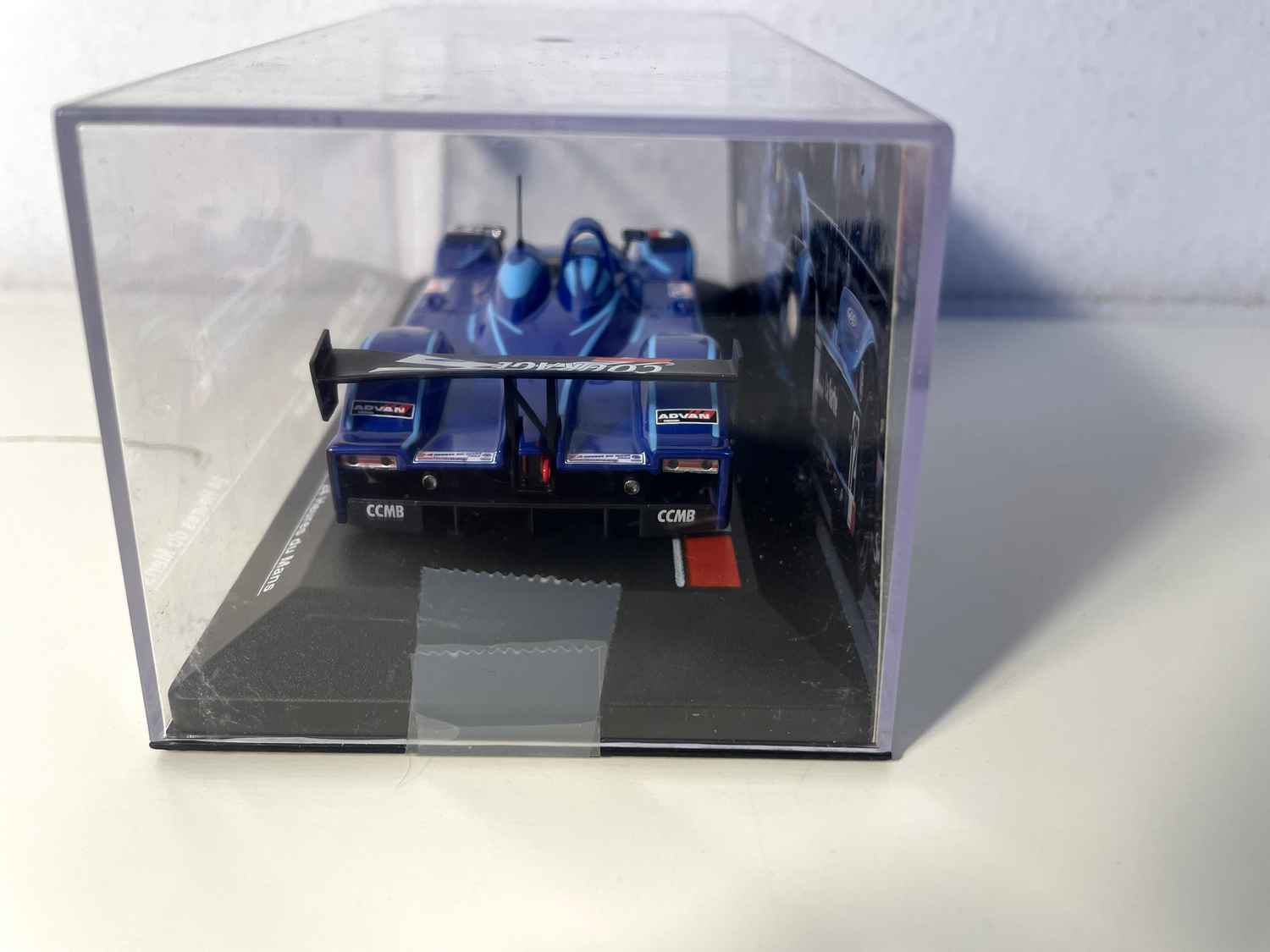 Courage C60 Hybrid niebieski numer 12 (24-godzinny wyścig Le Mans 2005)