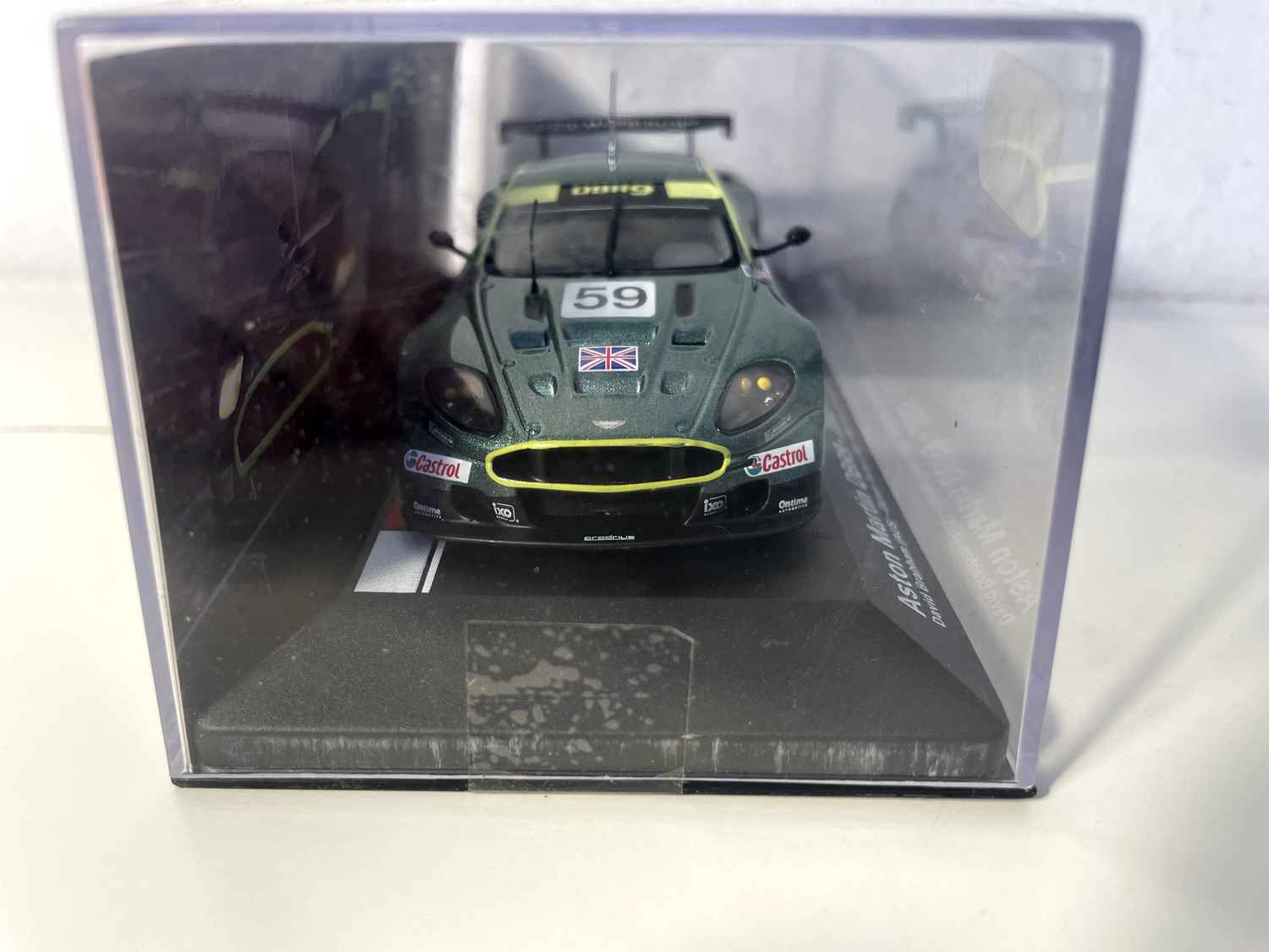 Aston Martin DBR9 verde número 59 (24 Horas de Le Mans de 2005)