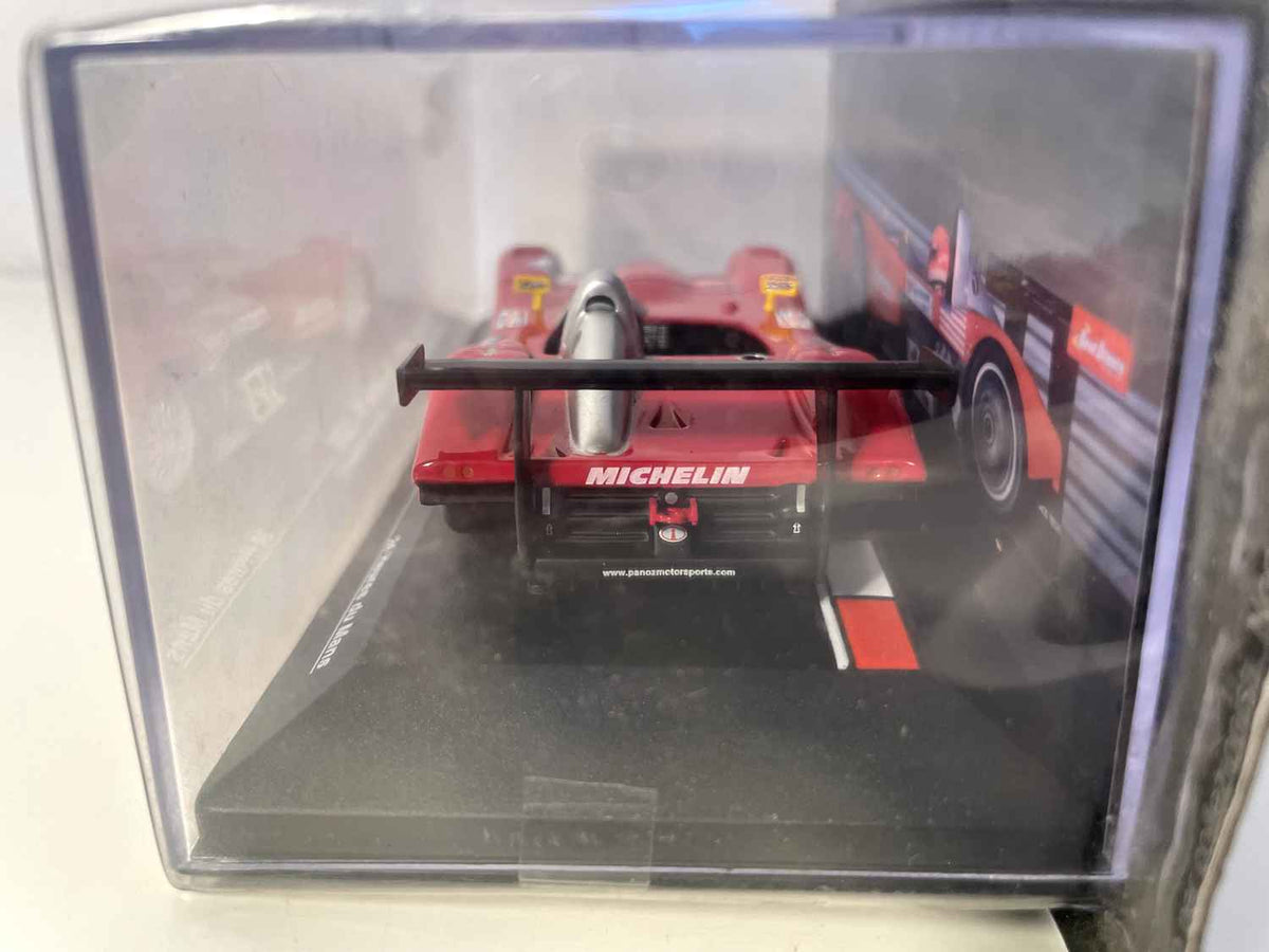 Panoz LMP-1 Roadster S vermelho número 12 (24 Horas de Le Mans 2000)