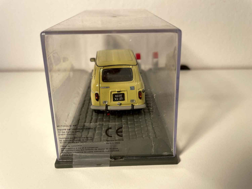 Renault 4 TL Jugendkaart beige vun 1991