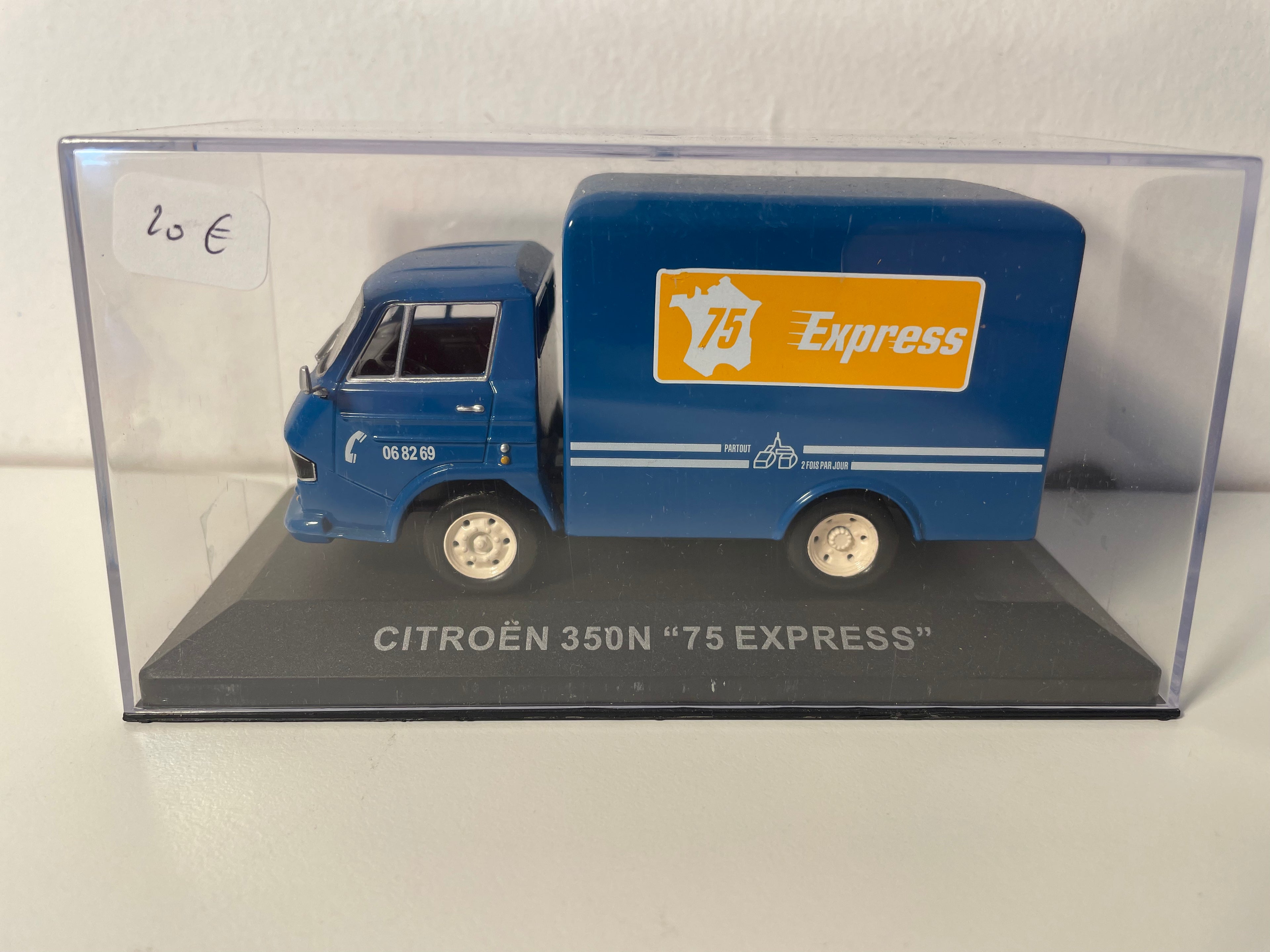 Citroën 350N blauw - Reclame voor 75 express bezorgwagens