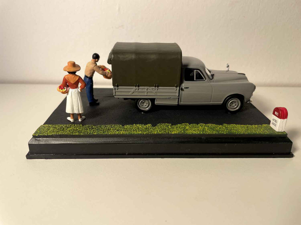 Peugeot 403 grey tarpaulin pick-up - La Nationale 7 - the blue road