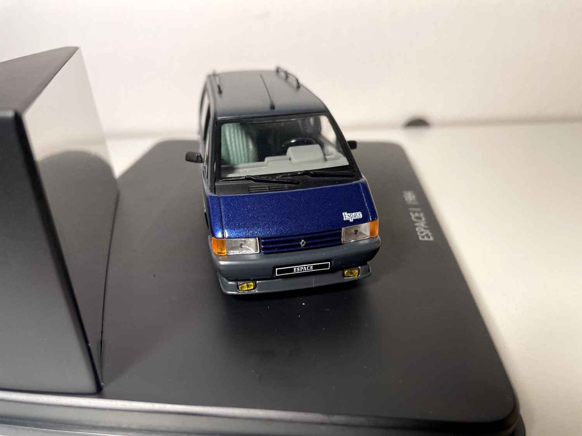 Renault Espace 1 niebieska z 1984 - Eligor