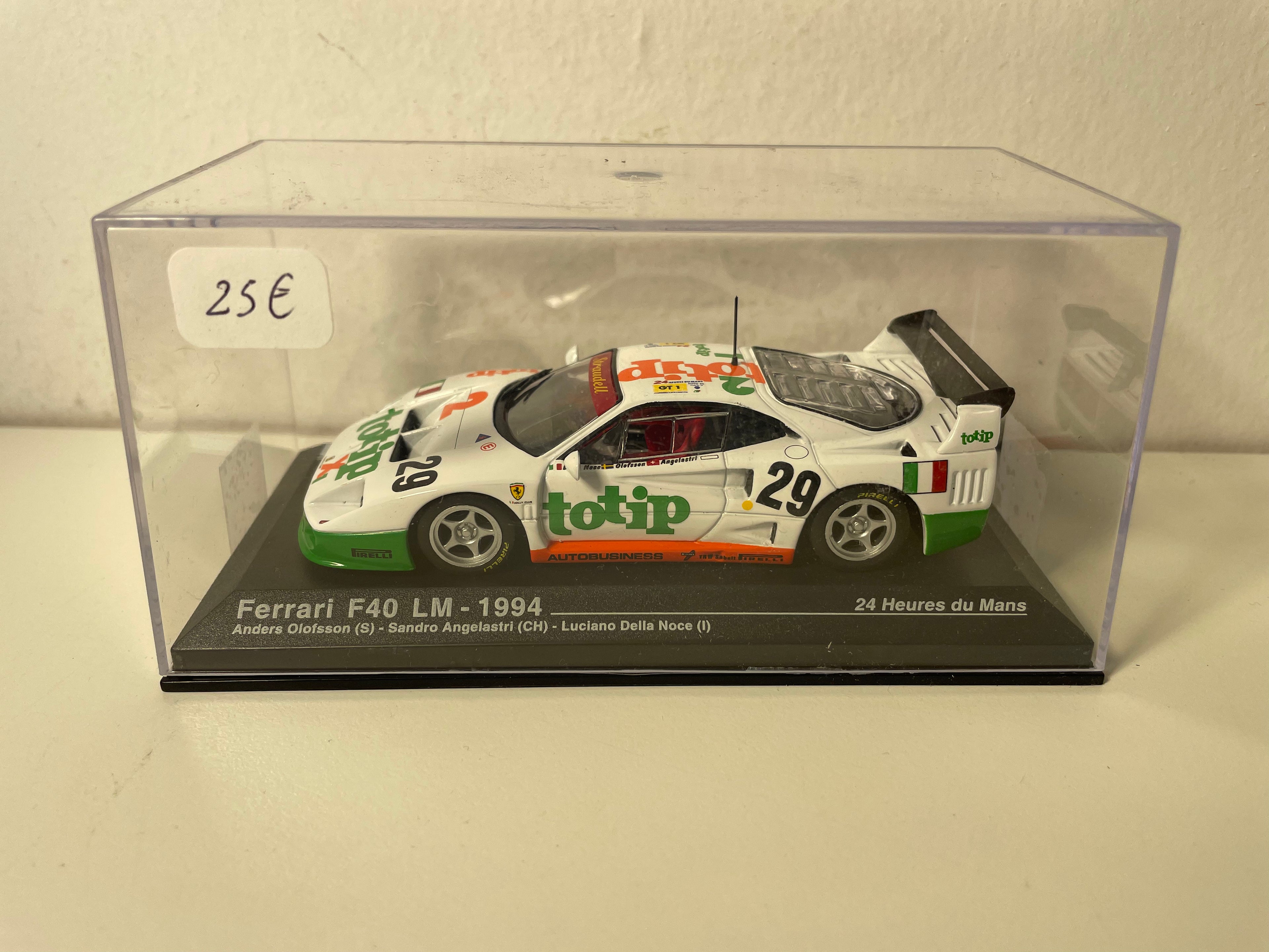 Ferrari F40 LM Weiß und Grün Nummer 29 - 24 Stunden von Le Mans 1994