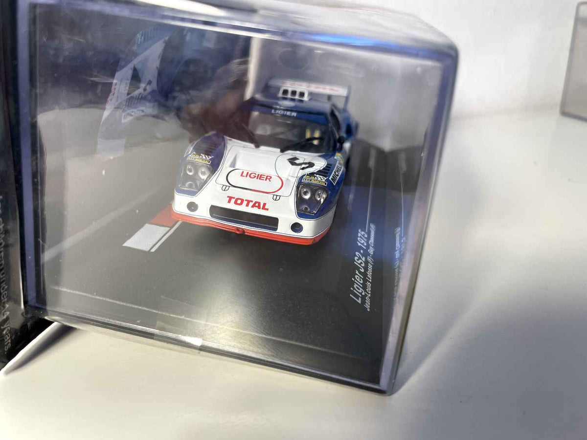 Ligier JS2 blo a wäiss Nummer 5 - 24 Stonnen vum Mans 1975