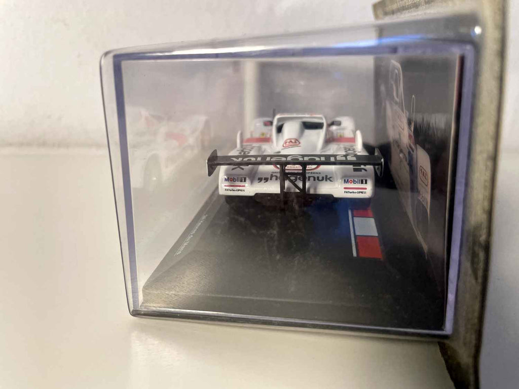 Porsche TWR WSC bianca numero 7 (24 Ore di Le Mans 1997)