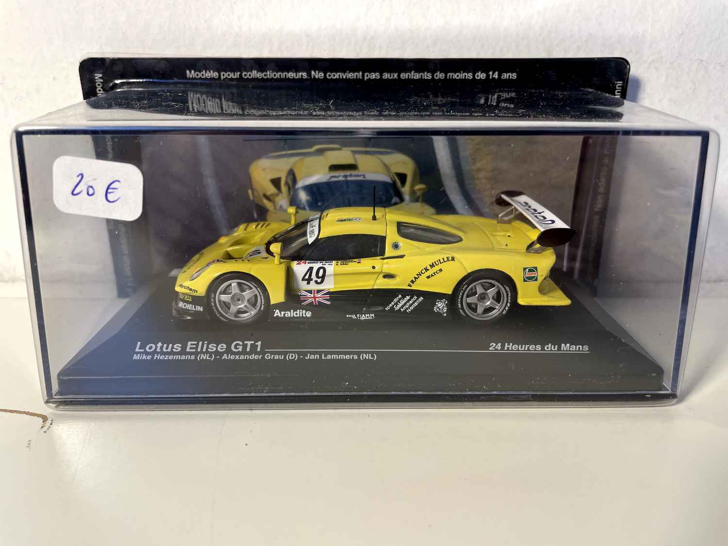 Lotus Elise GT1 żółty numer 49 - 24 godziny Le Mans 1997