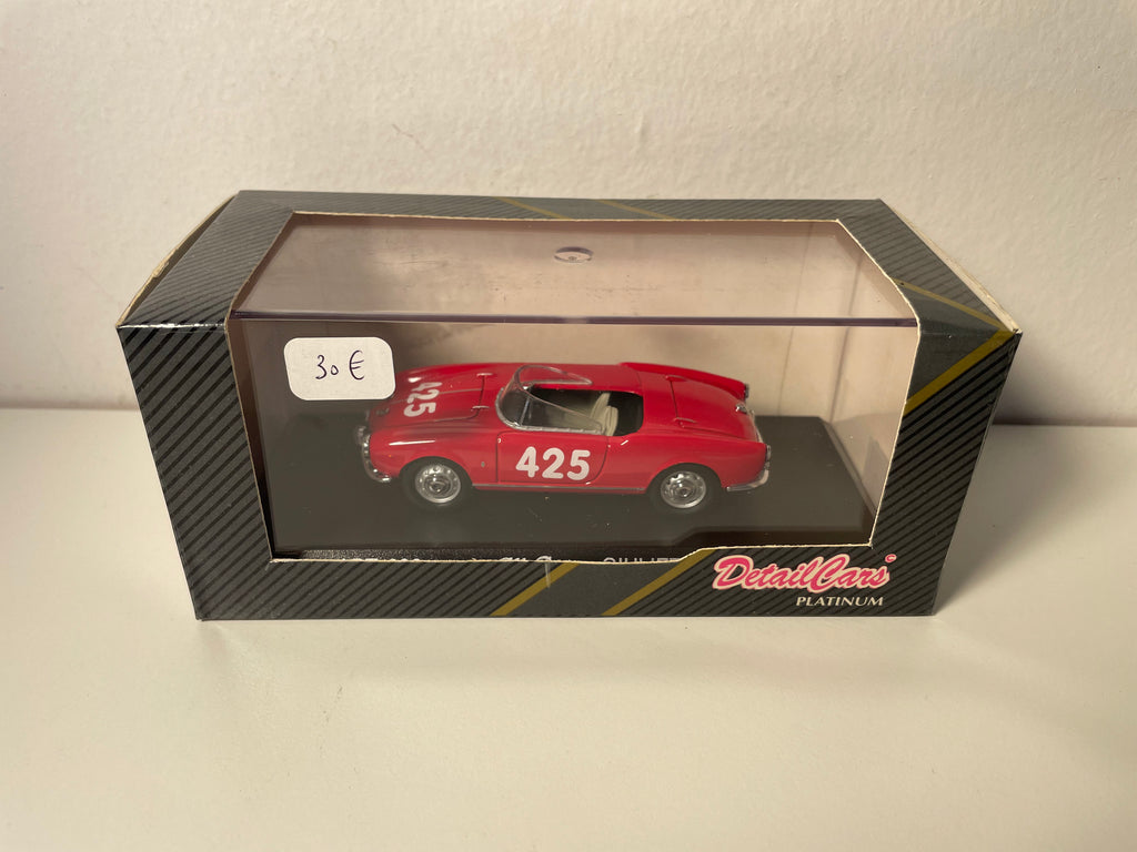 Alfa Romeo Giulietta Spyder Red Number 425 from 1958 - DetailCars Collection Reference 206