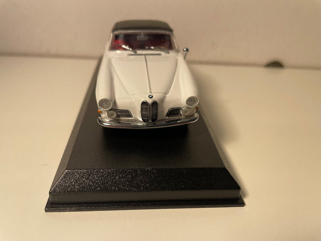 BMW 503 blanche avec S. Top - collection DetailCars référence 256