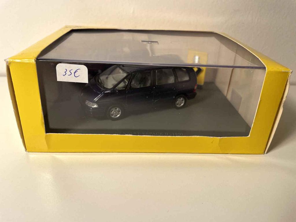 Renault Espace 2 niebieski z 1991 roku - Universal Hobbies
