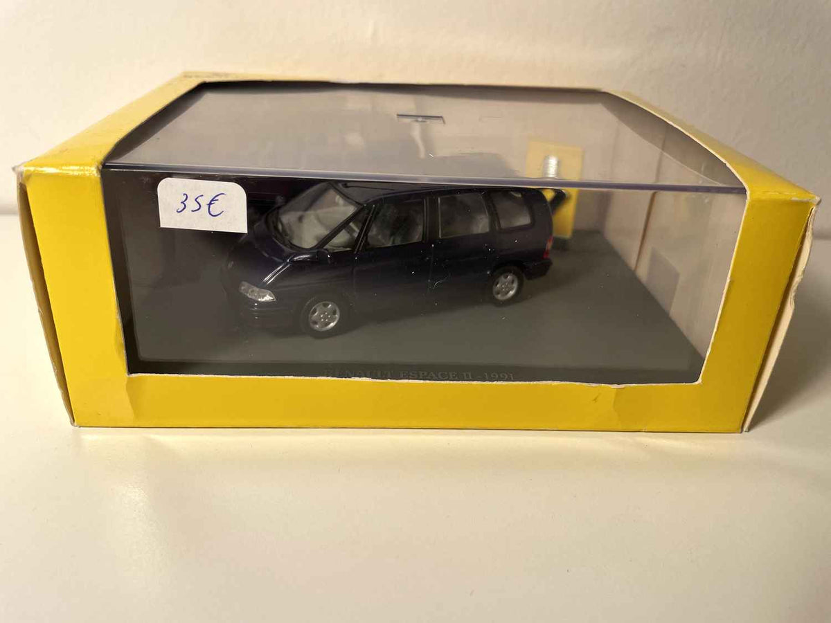 Renault Espace 2 niebieski z 1991 roku - Universal Hobbies