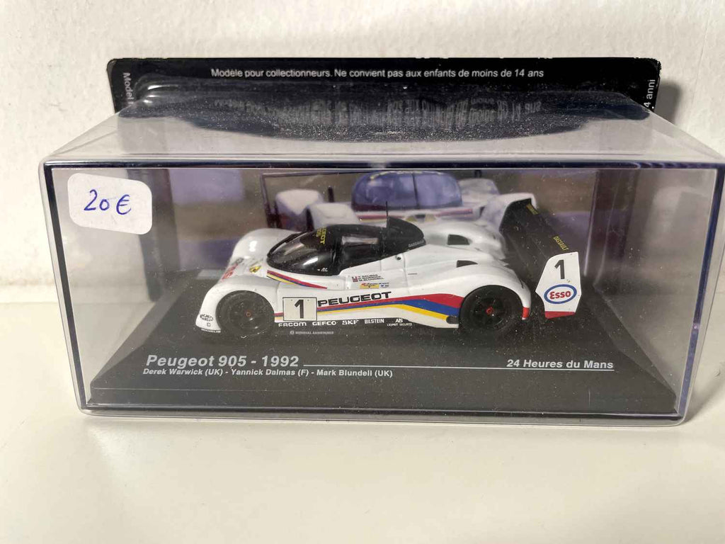Peugeot 905 branco número 1 (24 Horas de Le Mans 1992) - caixa plexi