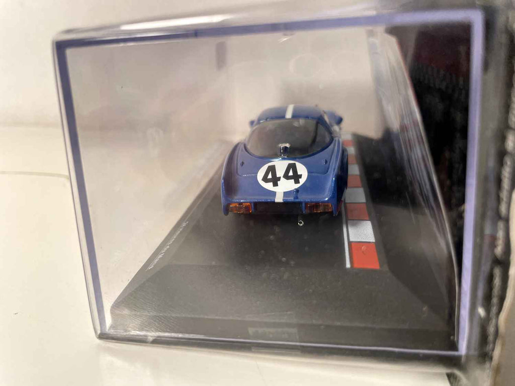 Renault Alpine A210 bleue numéro 44 - 24 heures du Mans de 1966