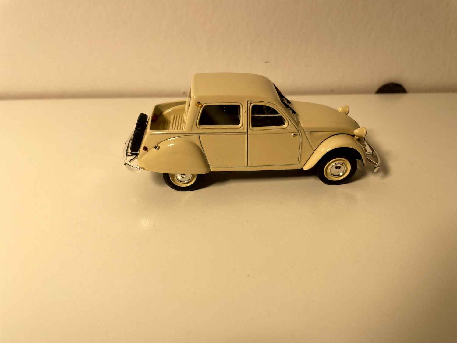 Citroën 2 CV Citronetta beige - Norev