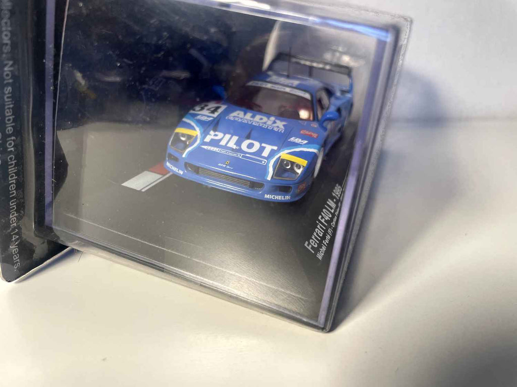 Ferrari F40 LM blau Nummer 34 - 24 Stunden von Le Mans 1995