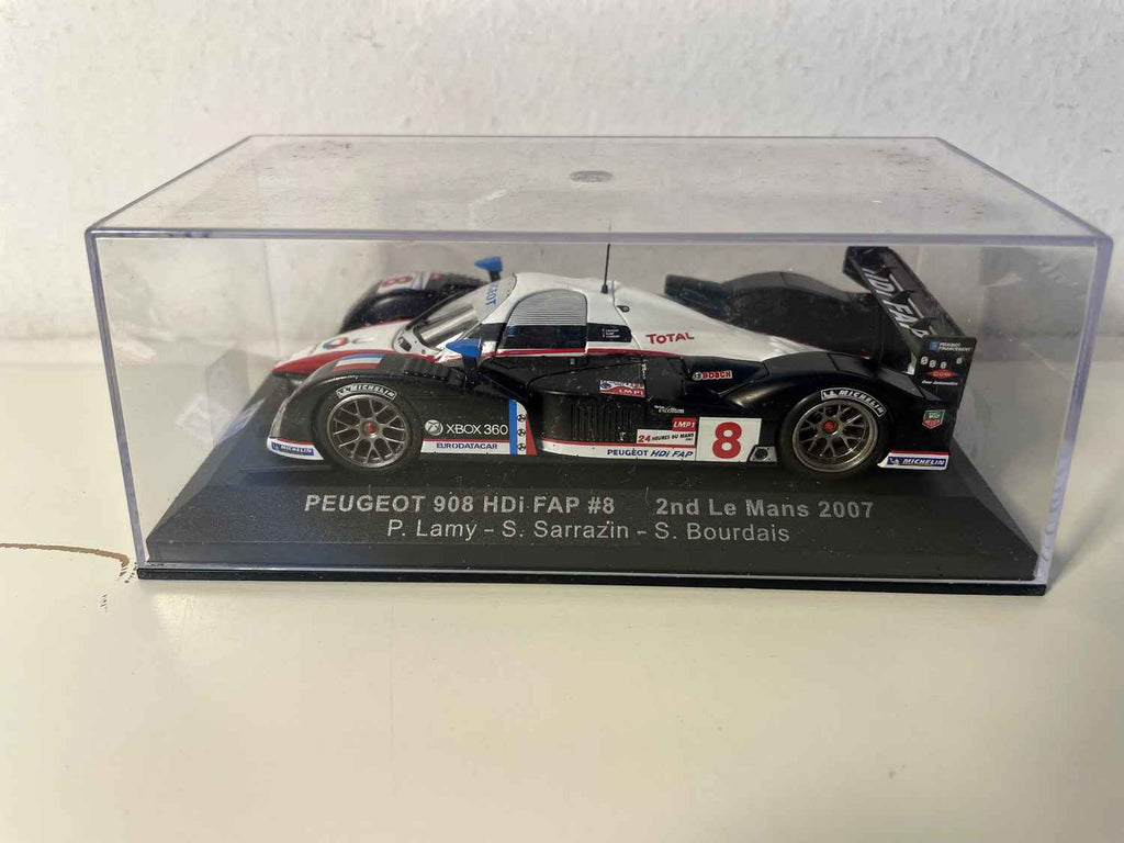 Peugeot 908 HDi FAP nera e bianca numero 8 - 24 ore di Le Mans 2007 - IXO