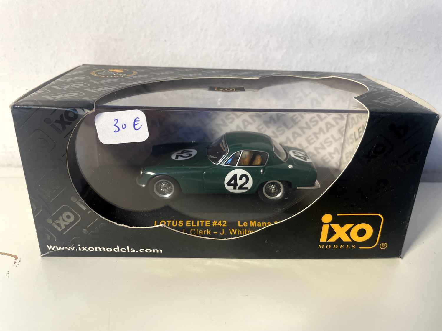 Lotus Elite zielony numer 42 - 24 godziny Le Mans 1959 - IXO