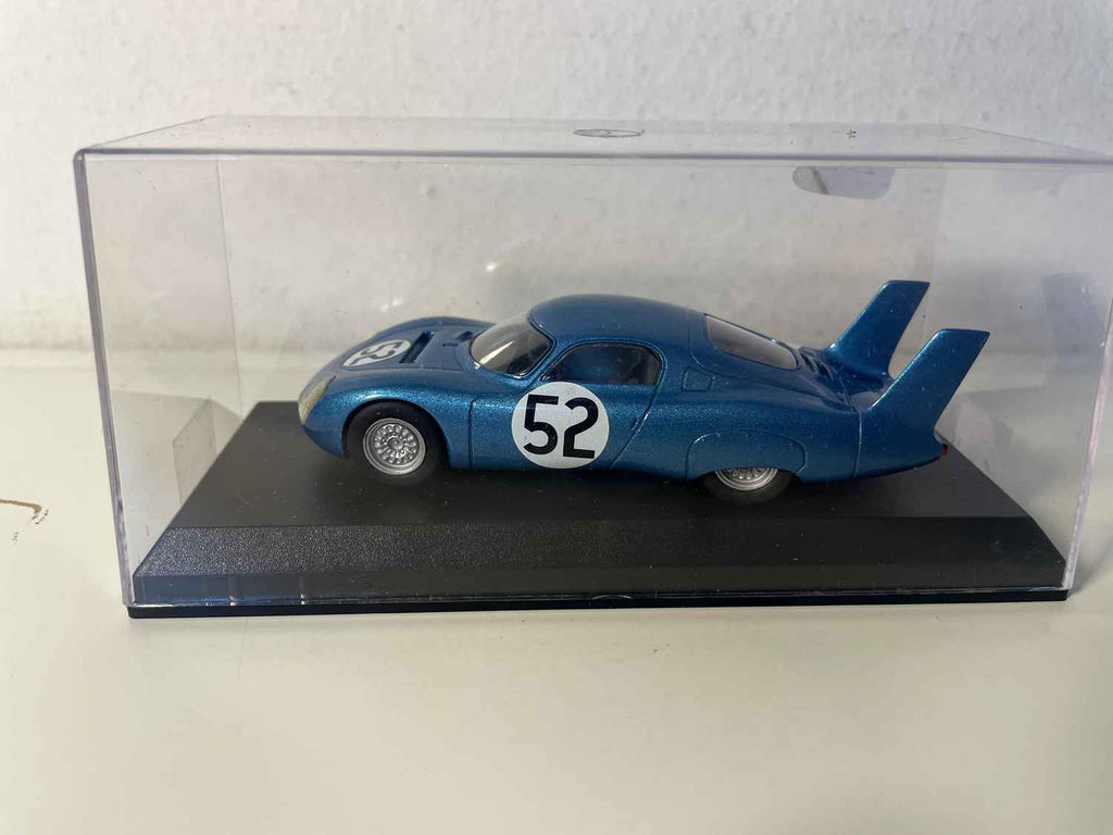 Peugeot CD bleue numéro 52 - 24 heures du Mans de 1966