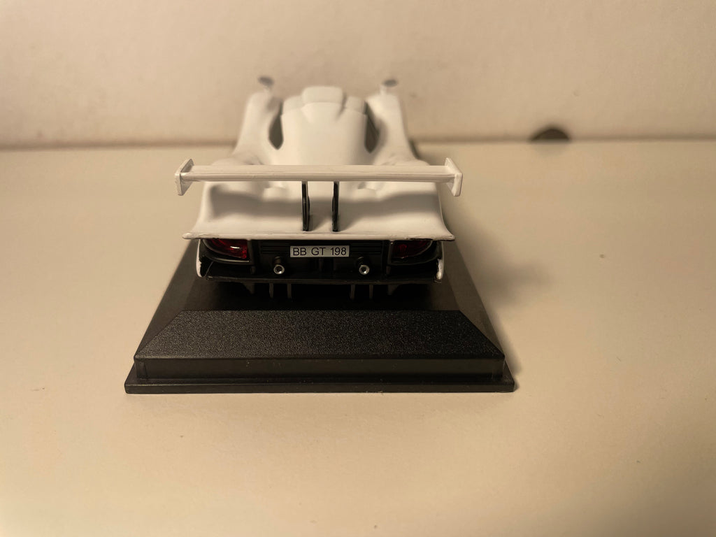 Porsche GT1 bianca