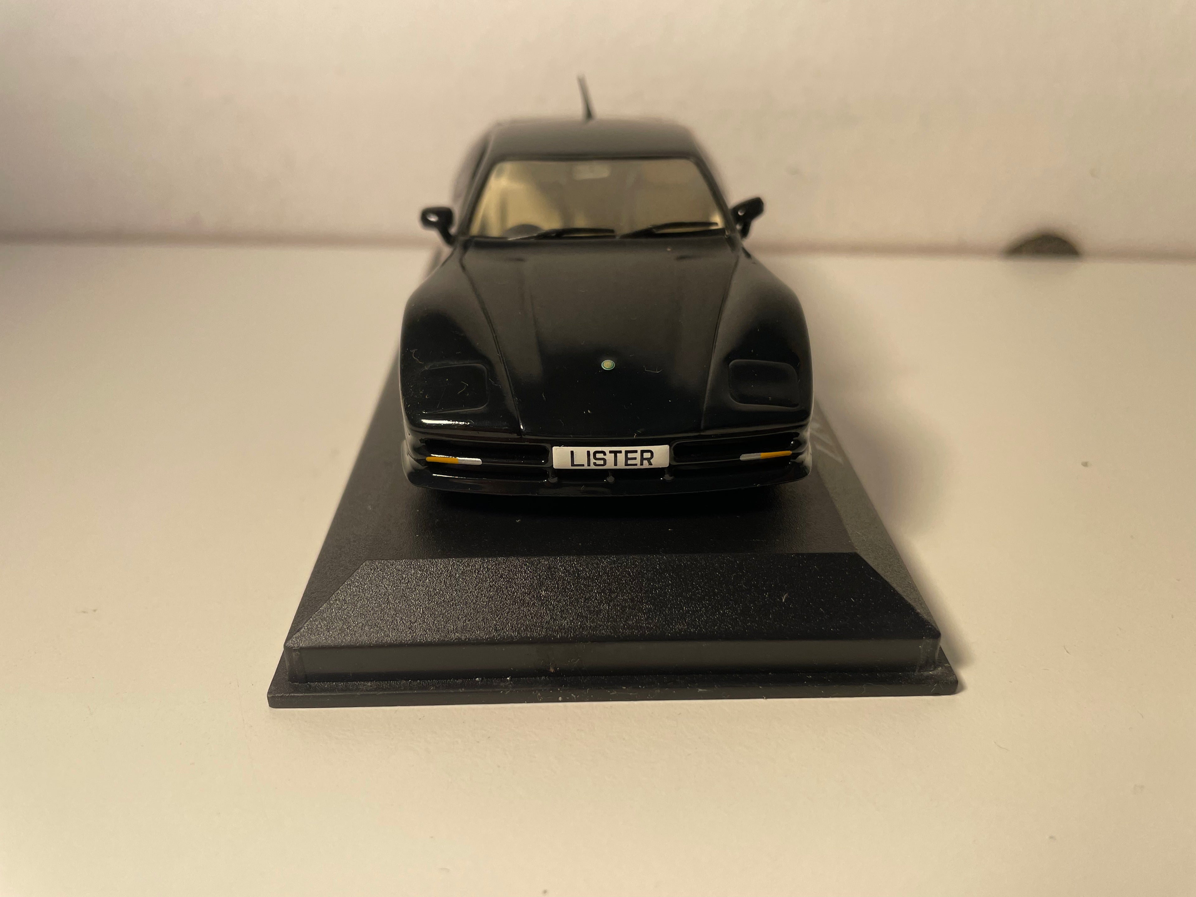 Lister Storm GTL Negro