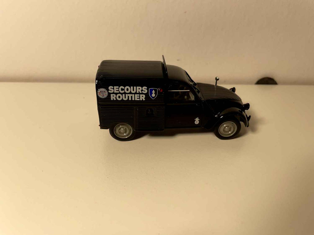 Citroën 2 CV AZU furgonetka blaszana czarna SECOURS ROUTIERS - Norev
