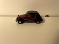 Citroën 2 CV 6 Charleston bordeaux et noire - Norev (sous blister)