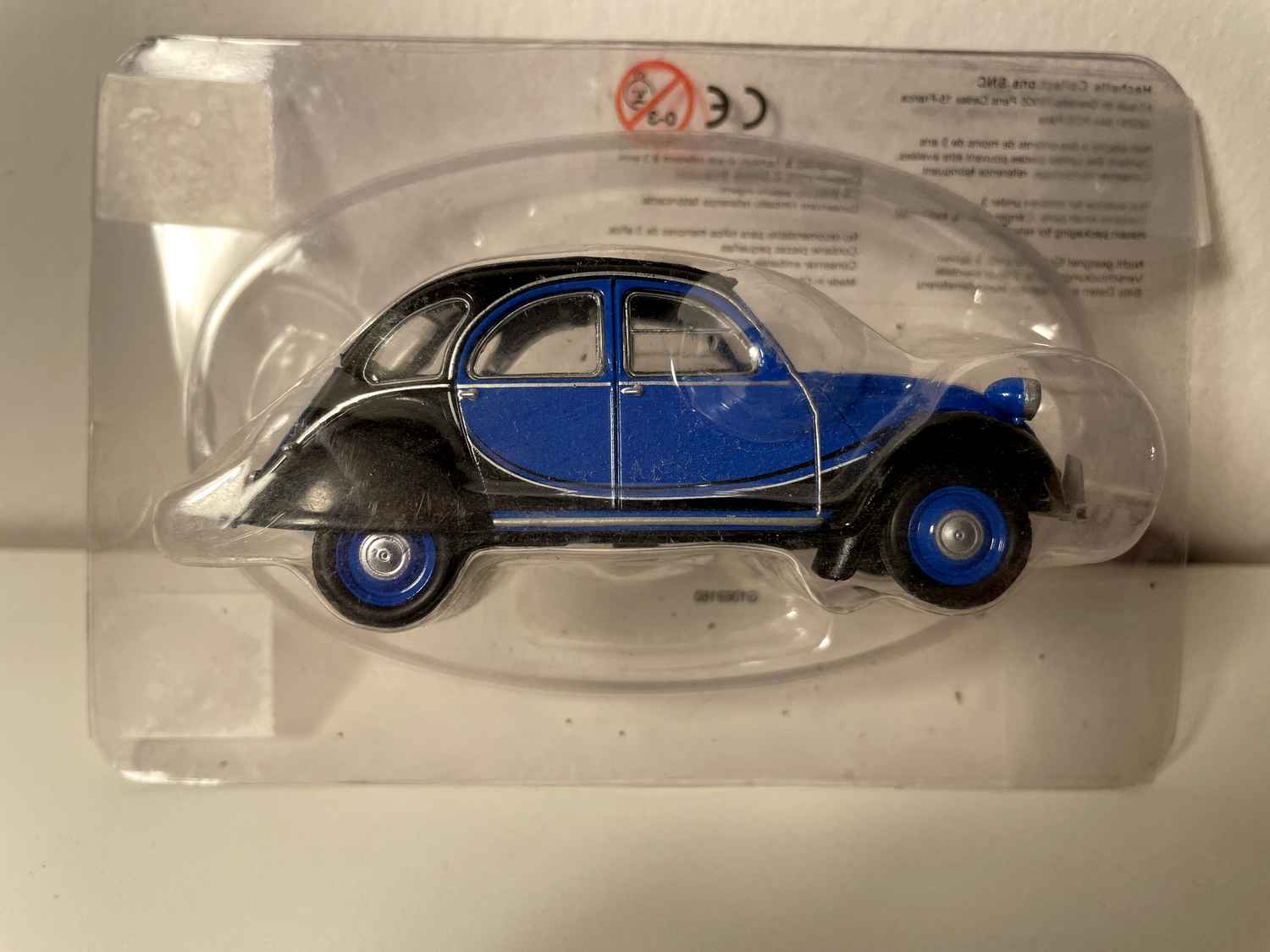 Citroën 2 CV Charleston Blue and Black - Eligor
